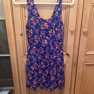 Floral Forever 21 dress, size medium